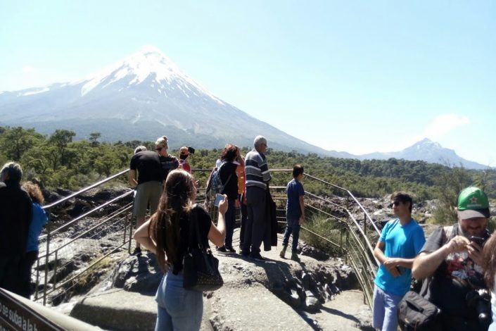 Volcán Osorno y Saltos del Petrohué