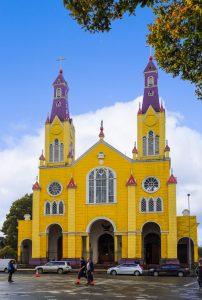 Chiloé Clásico y Volcán Osorno + Saltos de Petrohue